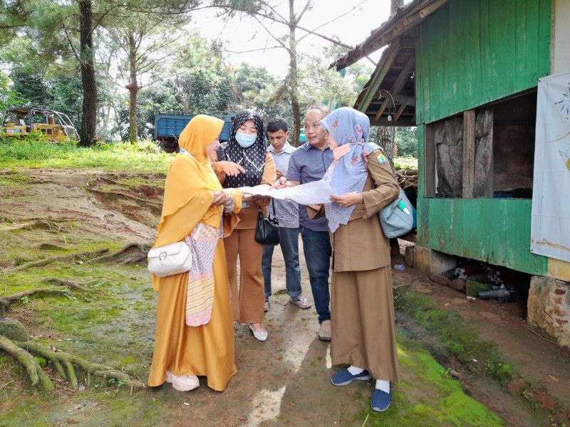 First slide